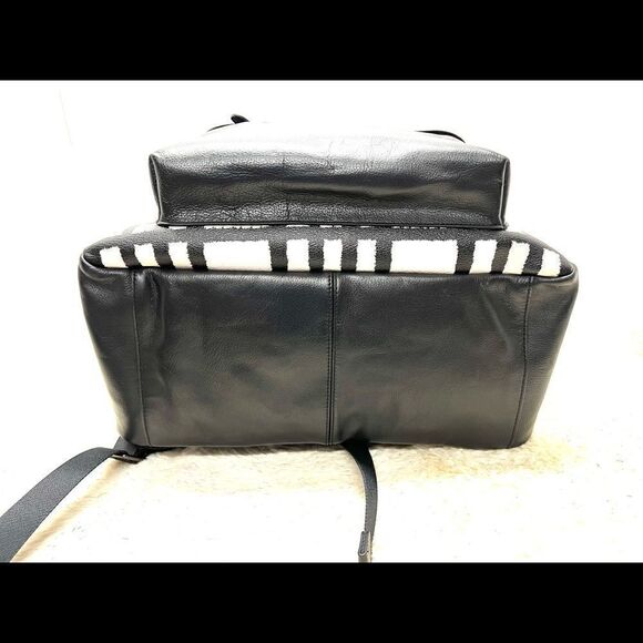 🎁🔥NWT! Coach Charles Men's Backpack/School Backpack Blck Lthr Msrp:$550.00 - Picture 8 of 9